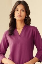 Gulbarg Magenta Kurta - Image 2