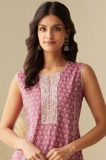 Rosheen Mahi Sanganeri Kurta - Image 2