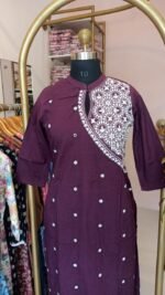 "Roohani" Burgundy Chikankari Kurta Set(2pc) - Image 5