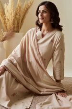 Nazm Mahnoor Kurta - Image 5