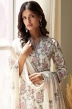 Gulbarg Samrina Kurta - Image 7