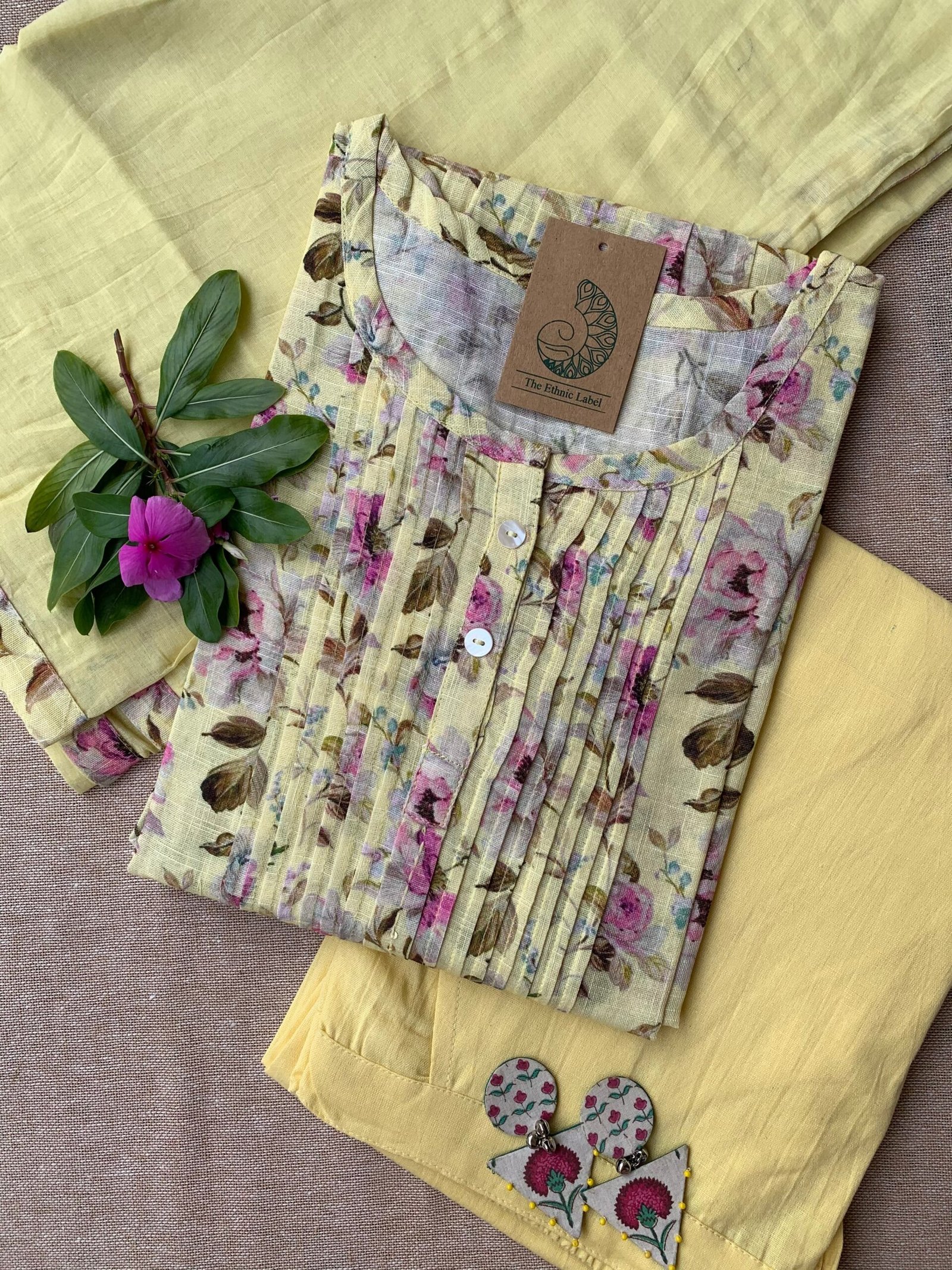 IMG_3689-scaled-1.jpg "Karishma" Hand Block Printed Cotton Kurta Set(3pc) - Image 1