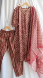 Kand Pushp Festive Special Slim Fit Suit Set - Image 2